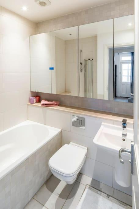 Superior 5* Kensington, London Flat + Free Wi-Fi Apartment Bagian luar foto