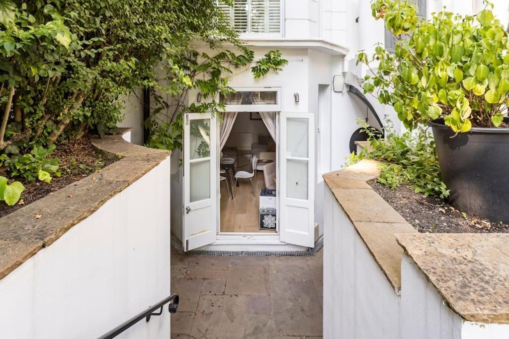 Superior 5* Kensington, London Flat + Free Wi-Fi Apartment Bagian luar foto